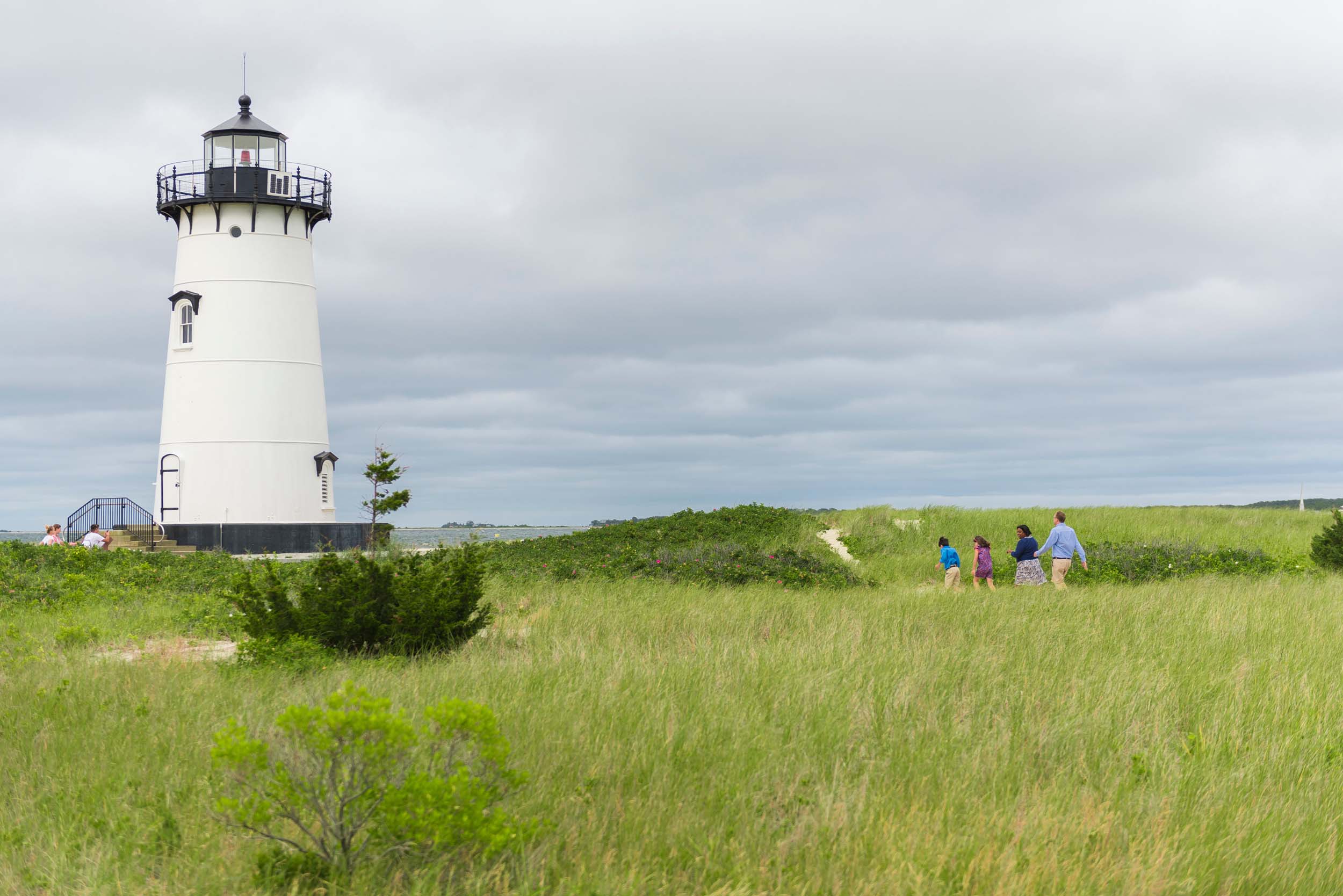 Top 5 Reasons to Visit Martha's Vineyard This Fall | Flytographer